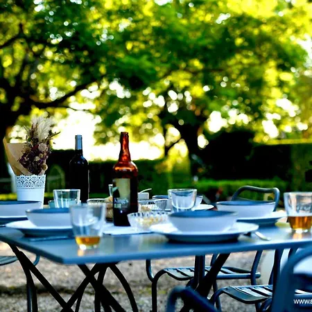 Maison d'hôtes Maison D'hôtes, Manoir La Célarié *